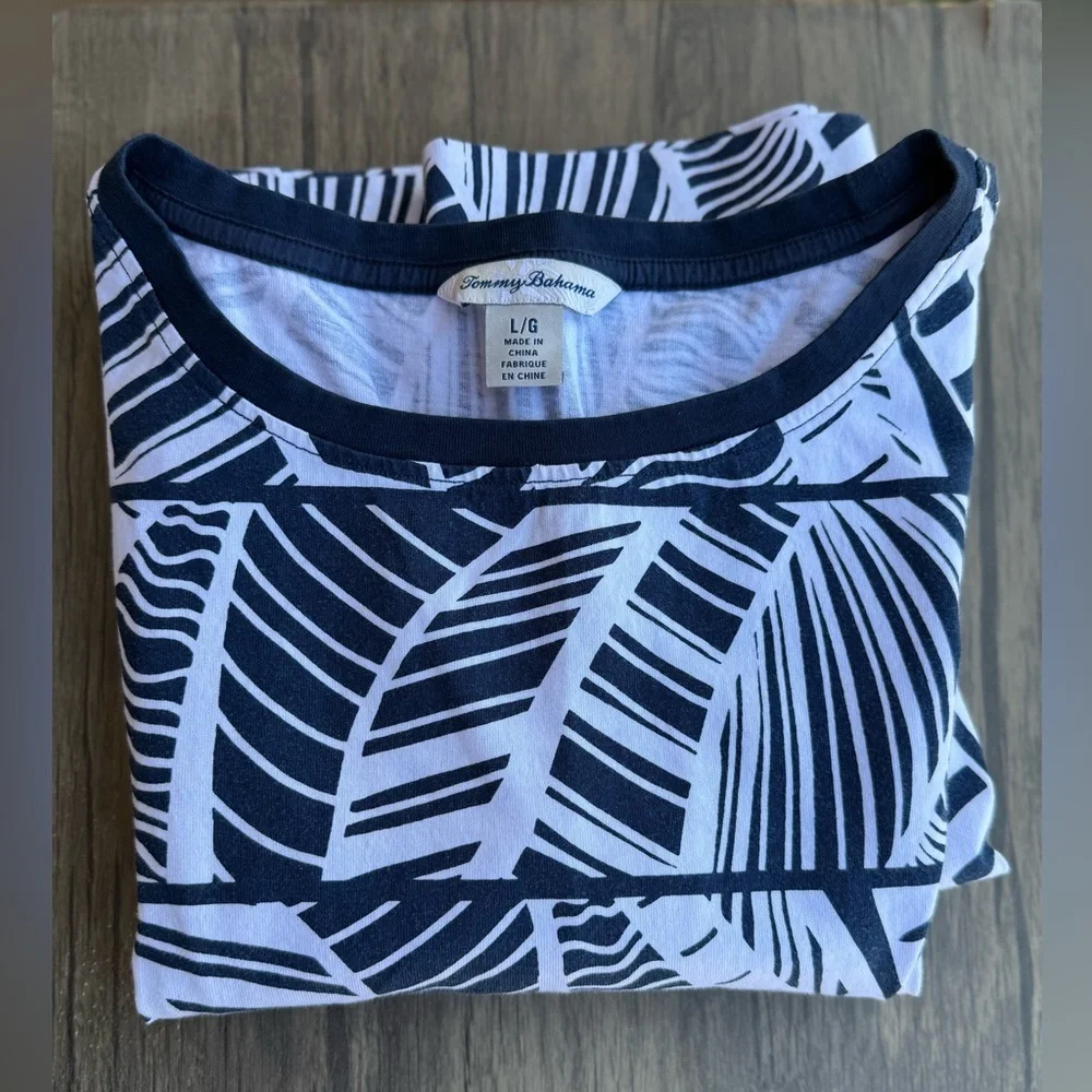 Tommy Bahama Navy & White Leaf Printed Short Sleeve Women's Dress size Large - Picture 7 of 7